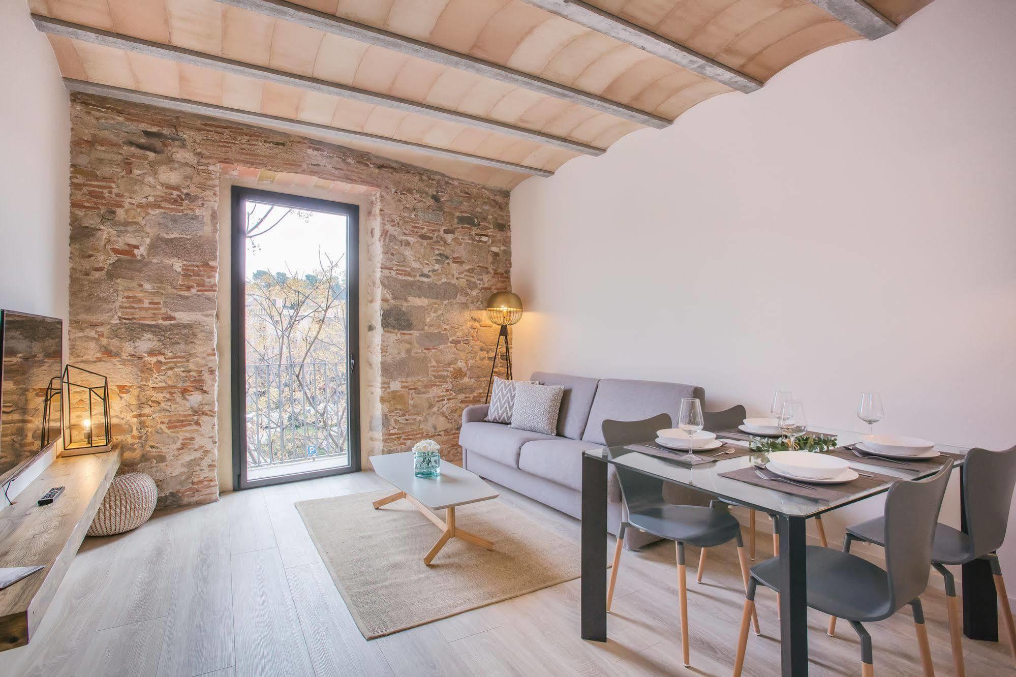 Flateli - Plaça Catalunya 22 Girona Bagian luar foto