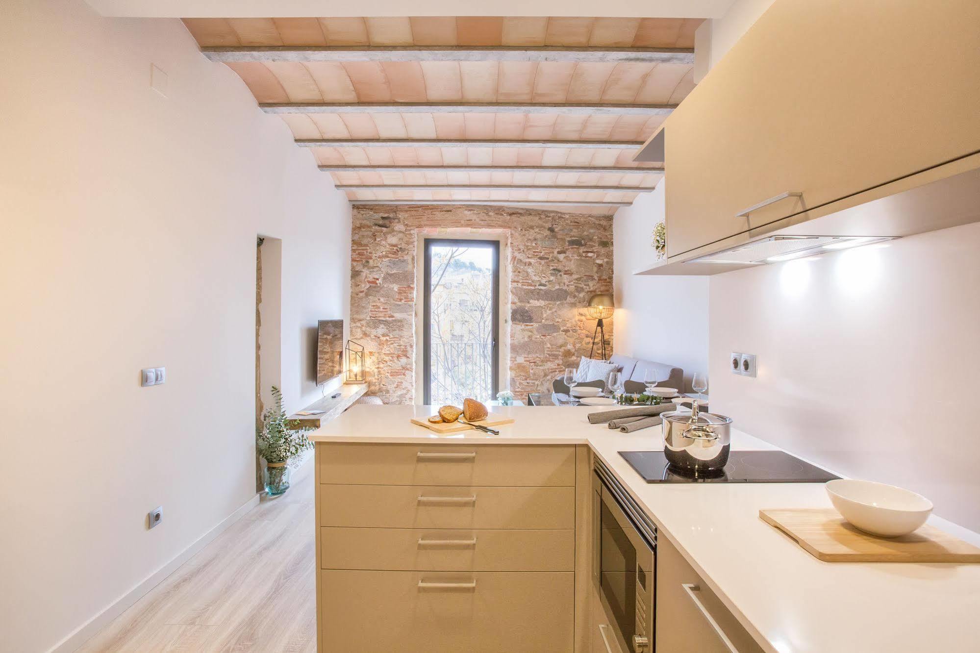 Flateli - Plaça Catalunya 22 Girona Bagian luar foto