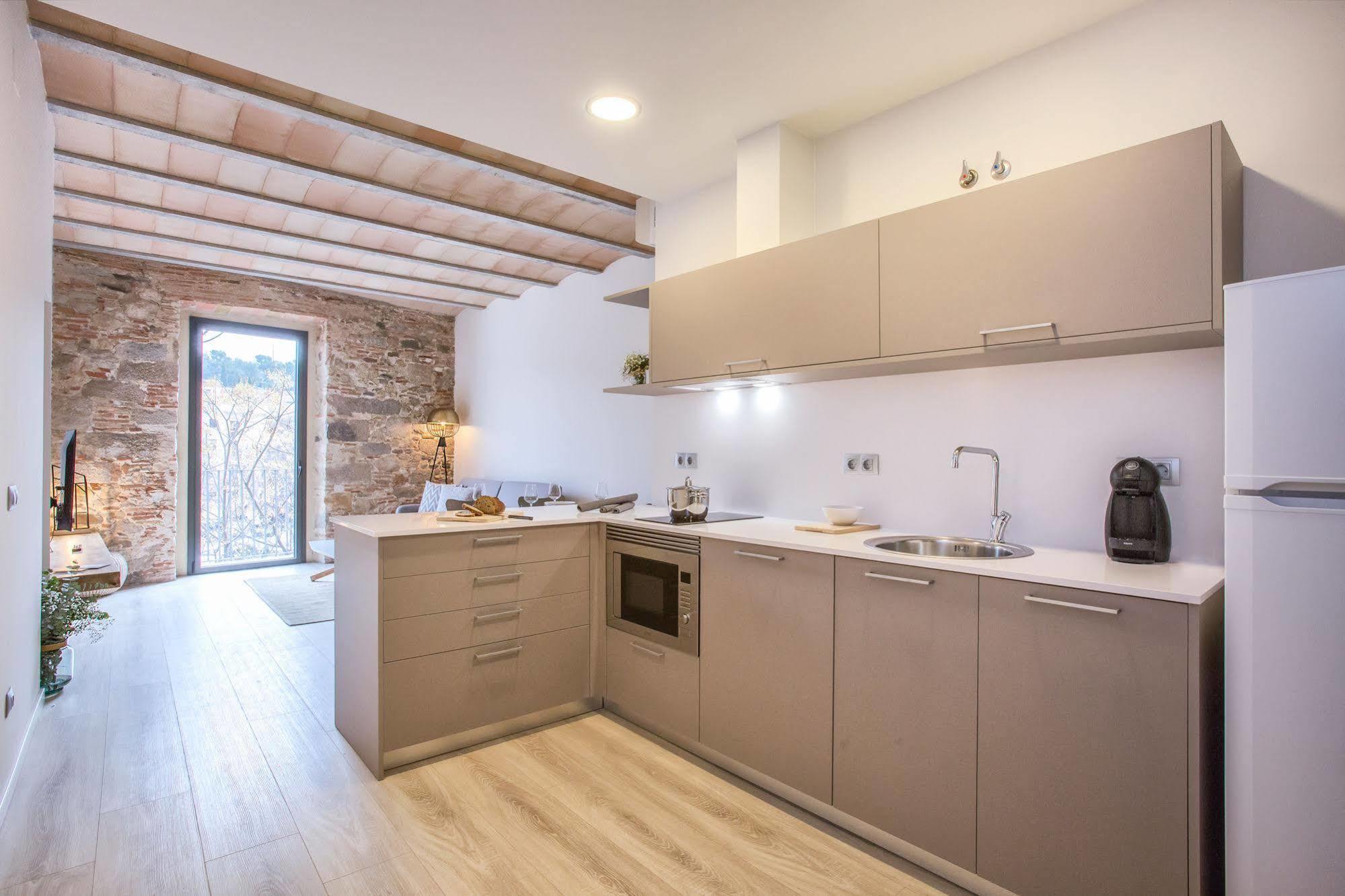 Flateli - Plaça Catalunya 22 Girona Bagian luar foto