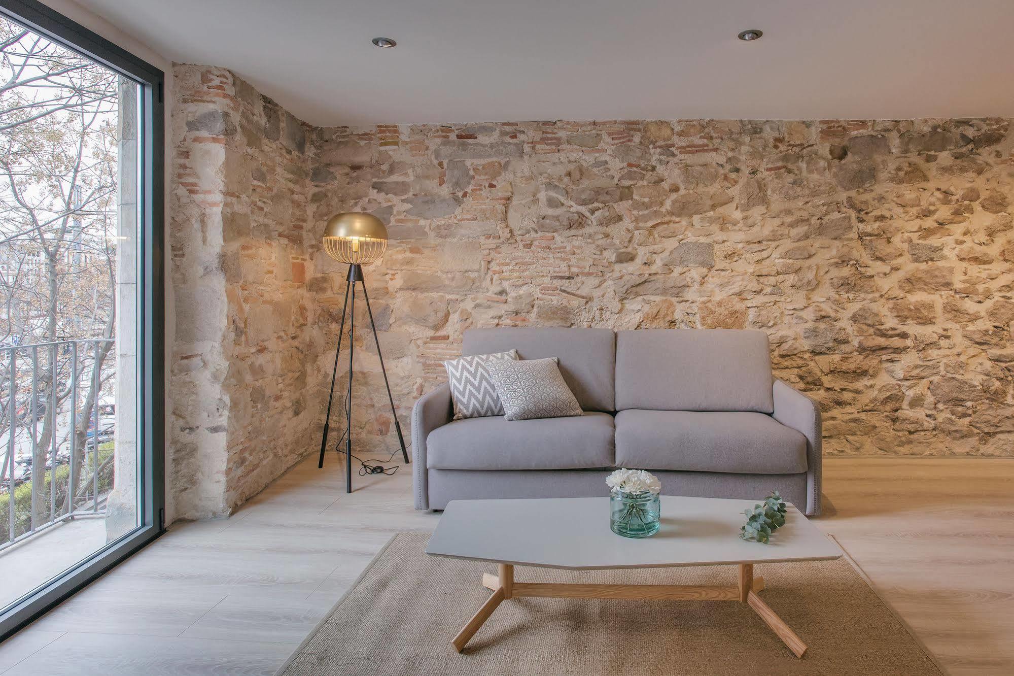 Flateli - Plaça Catalunya 22 Girona Bagian luar foto